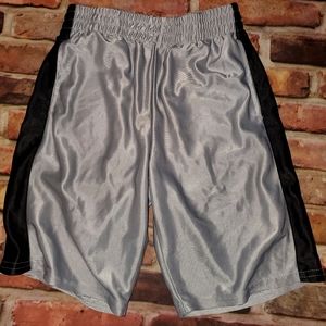 Basketball shorts